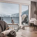 Apartment Platzhirsch & Mayrhofen