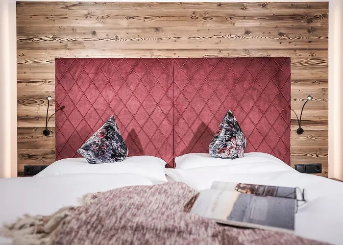 Platzhirsch & Apartamento *