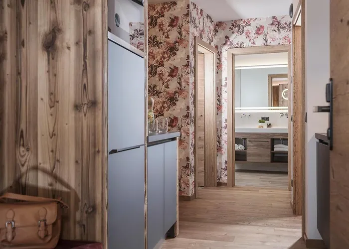 Platzhirsch & * Mayrhofen