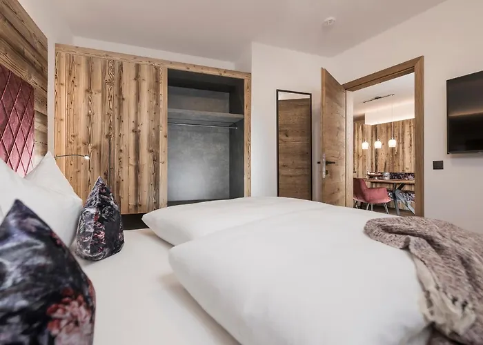 Platzhirsch & Appartement