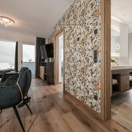 Platzhirsch & Mayrhofen