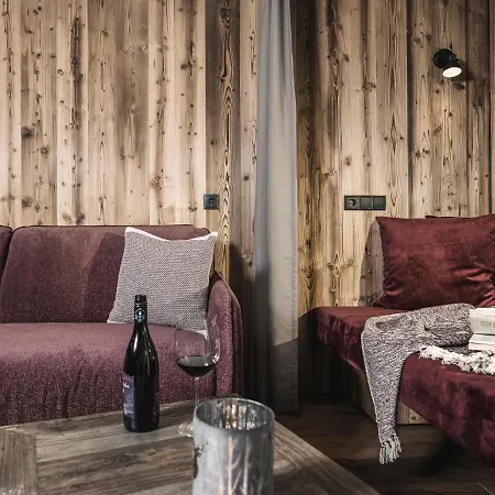 Platzhirsch & * Mayrhofen