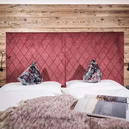Platzhirsch & Apartament *